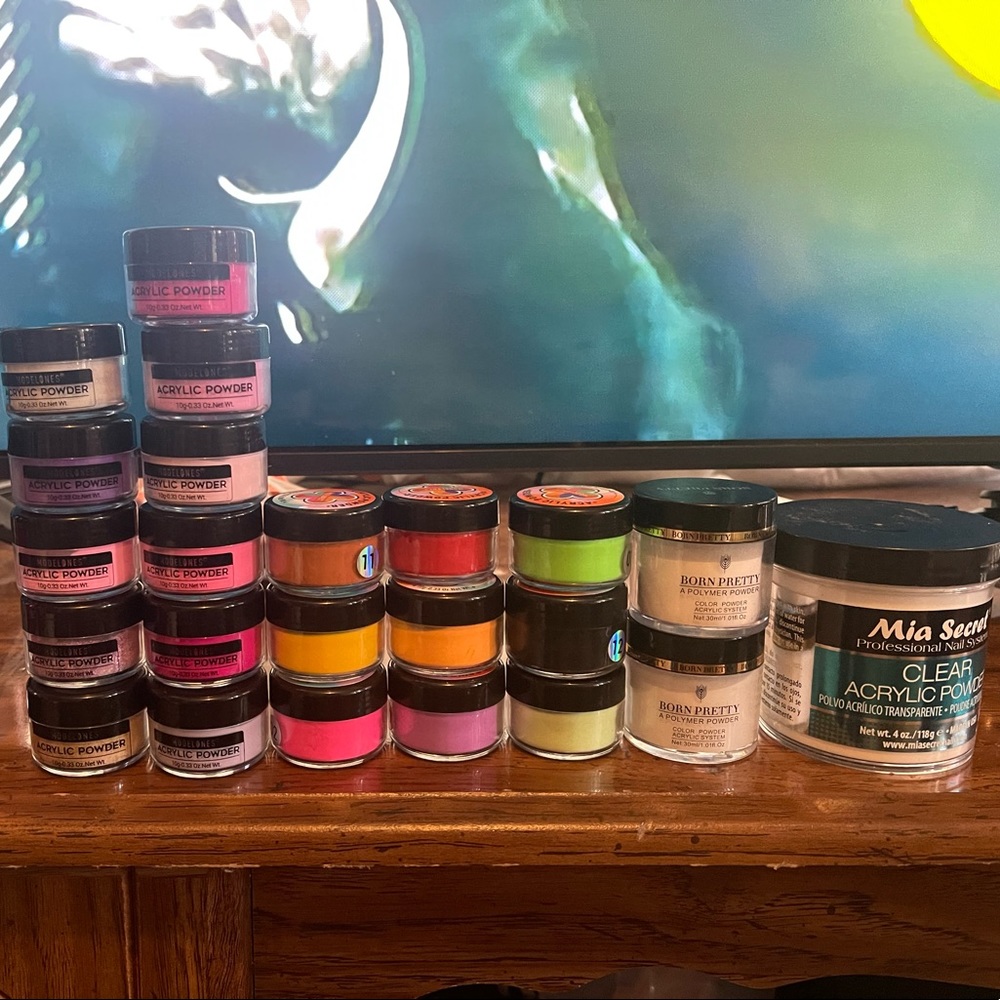 SOLD Acrylic powder
